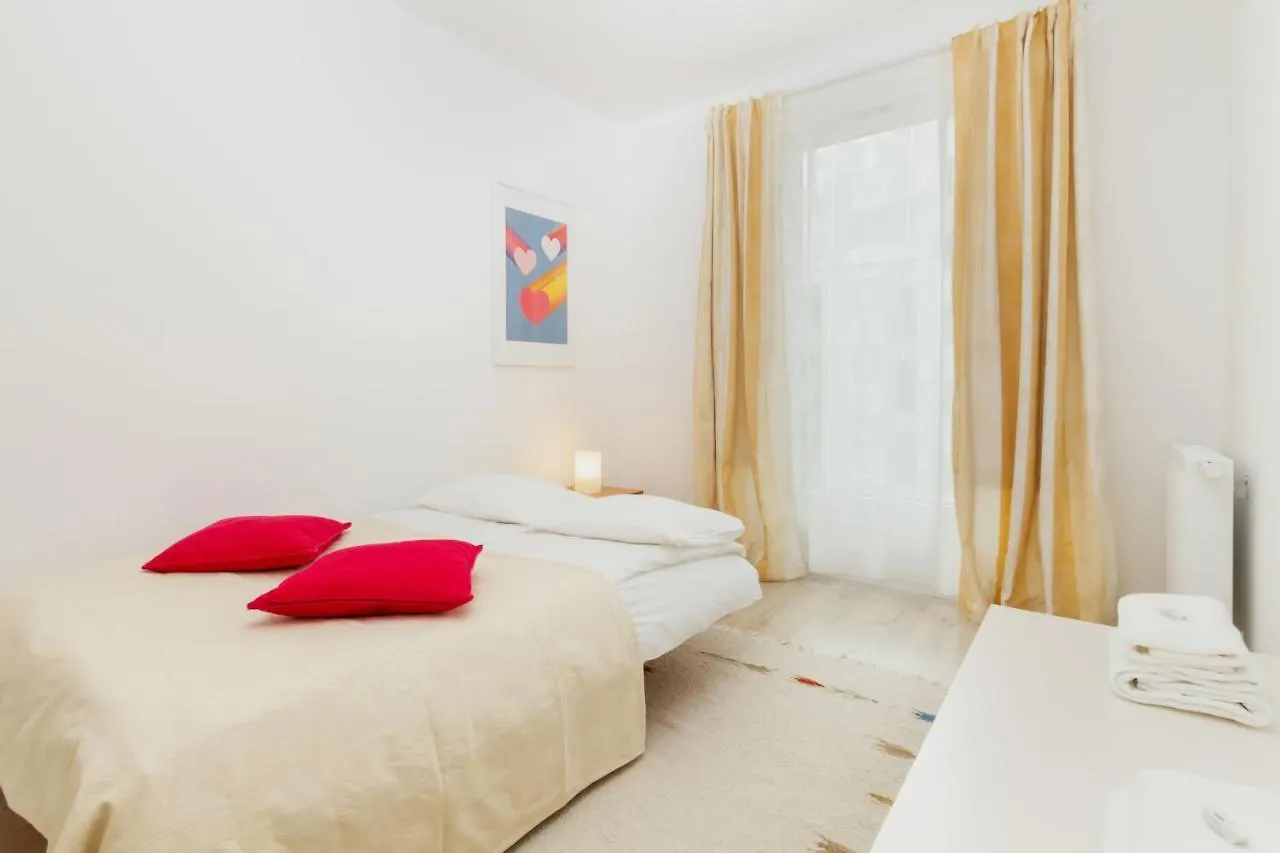 Apartment Harmonia Oliwska By Noclegi Renters グダニスク